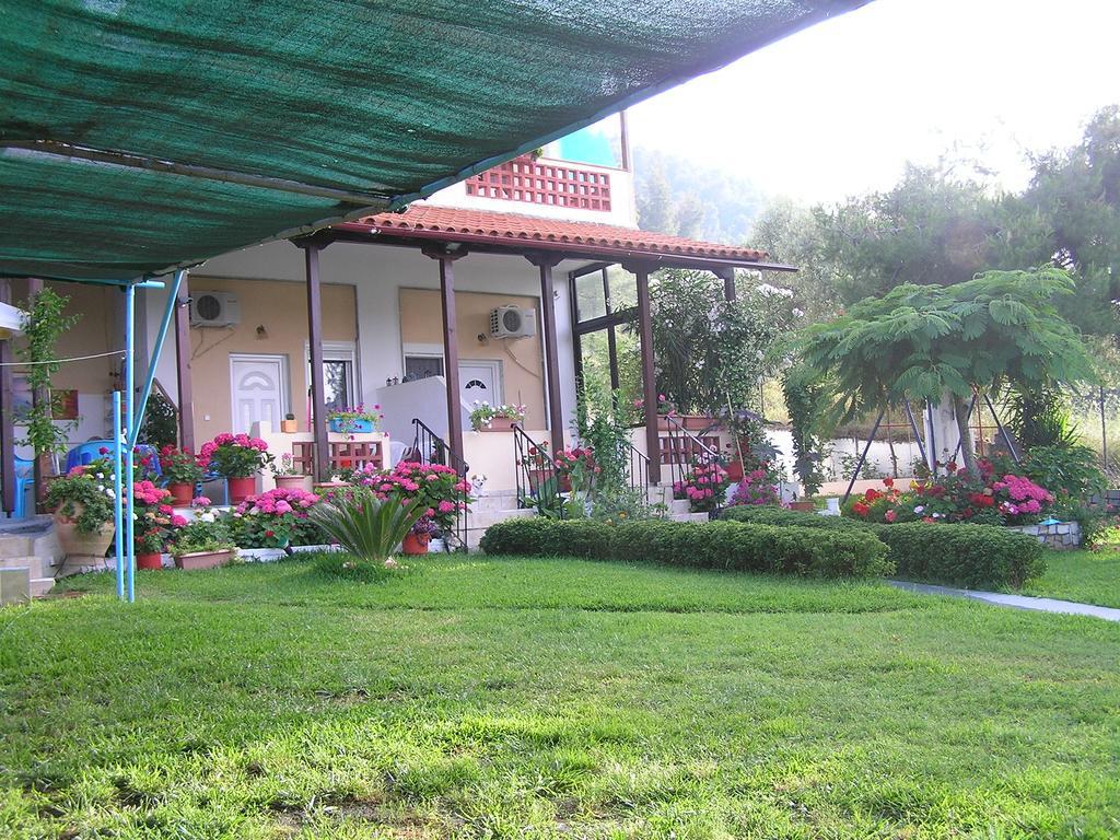 Villa Dallas Vourvourou Exterior photo