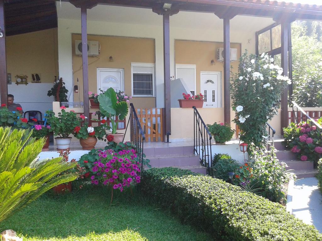 Villa Dallas Vourvourou Exterior photo